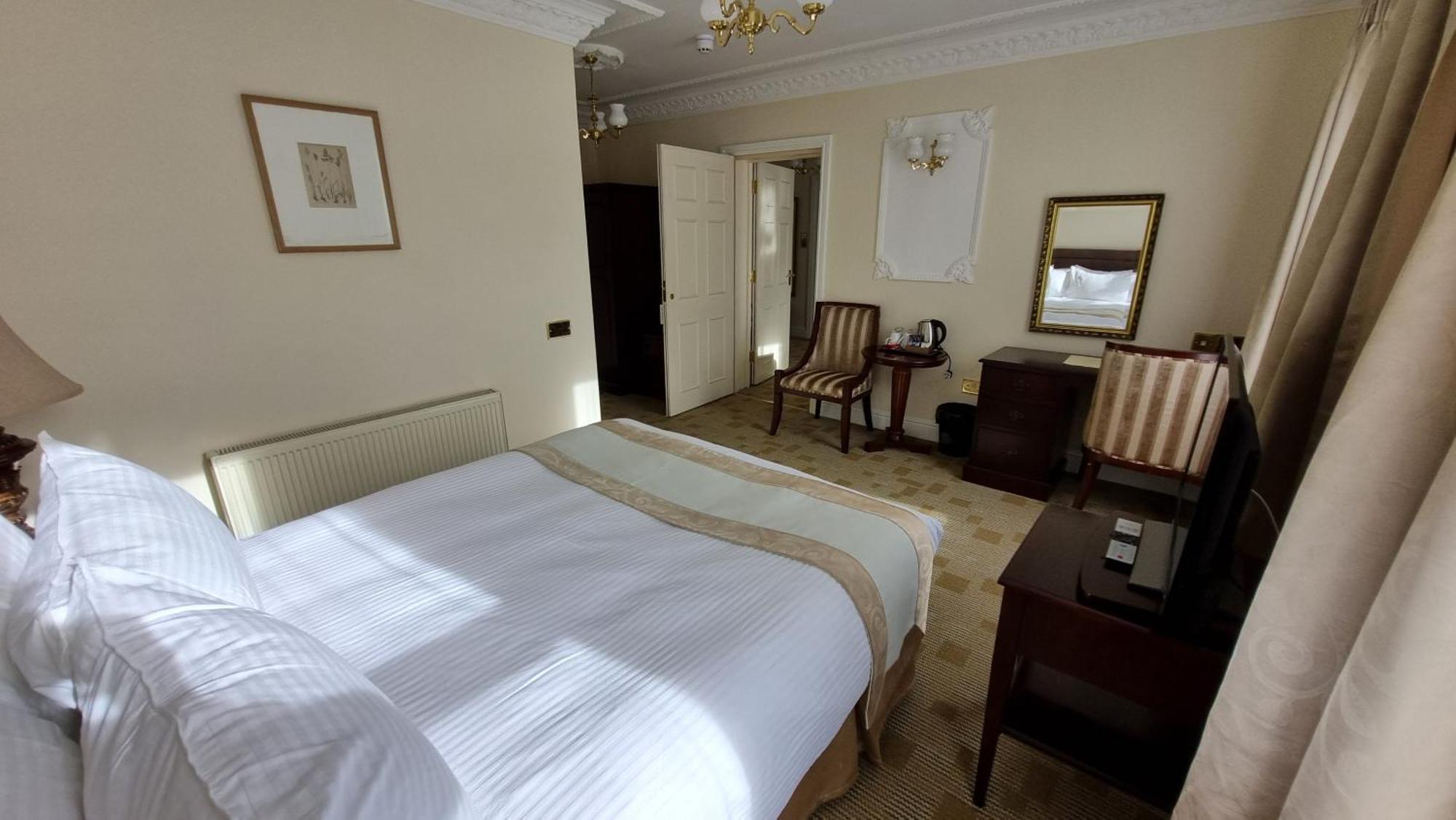 Botleigh Grange Hotel & Spa Hedge End Bagian luar foto